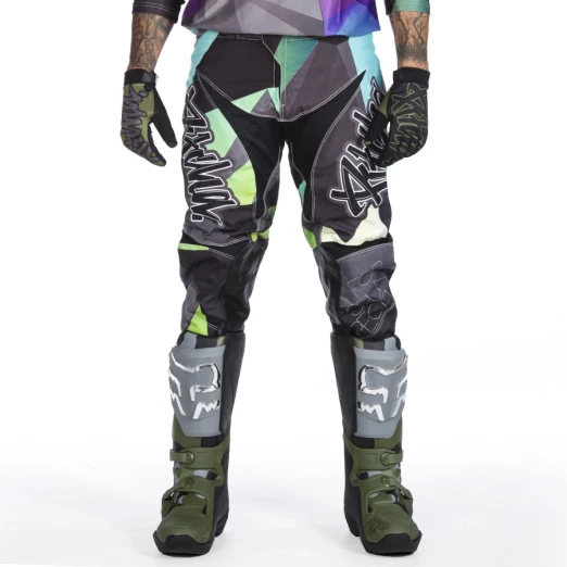 Pitcha FASTER 2024 black/rainbow trousers