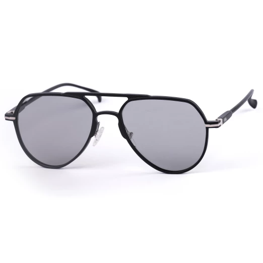 Pitcha TITANS sunglasses black/discoloration